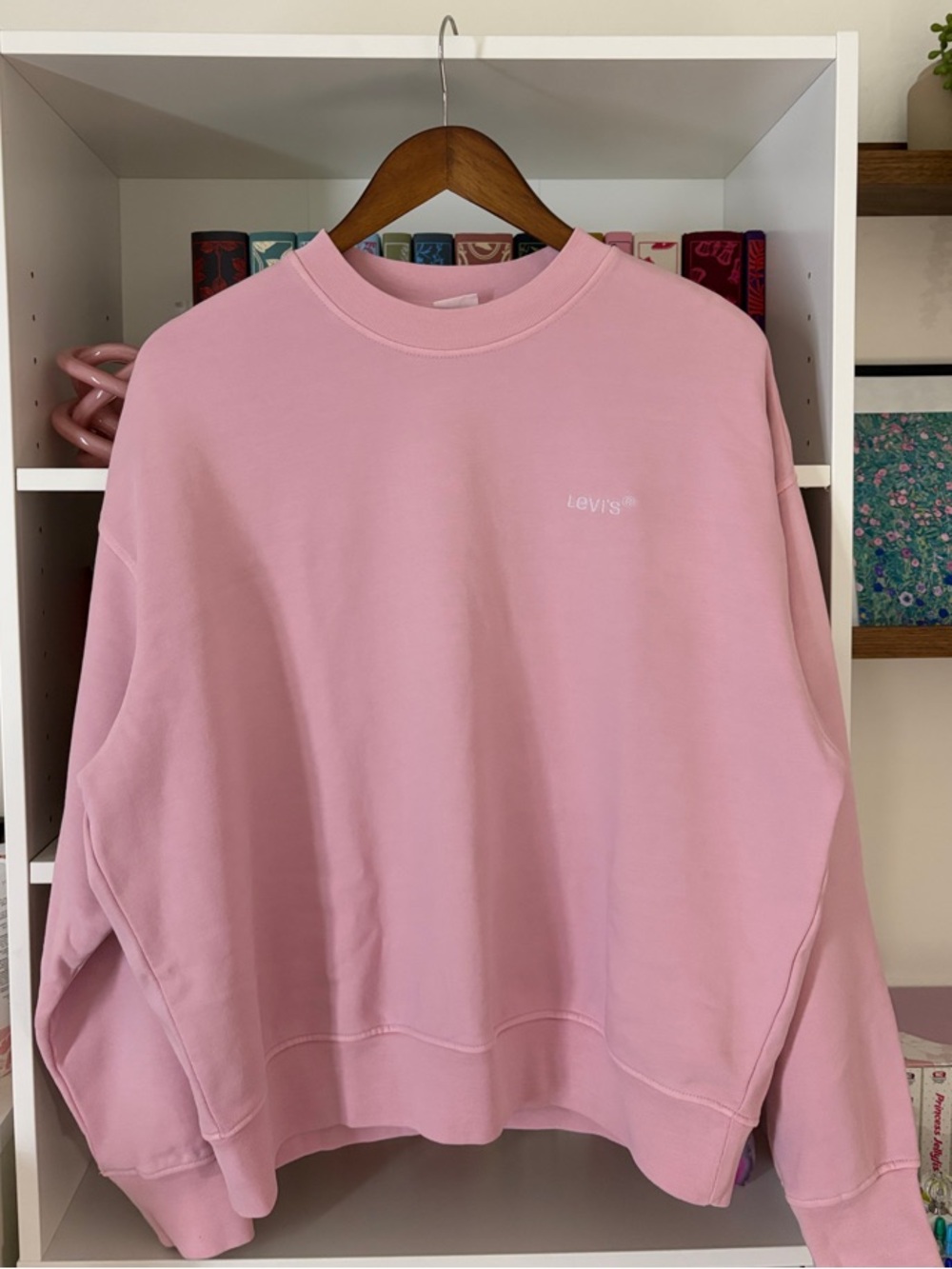 Levi's Light Pink Oversized Crewneck Sweatshirt